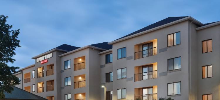 代顿比弗克里克万怡酒店(Courtyard Dayton Beavercreek)图片