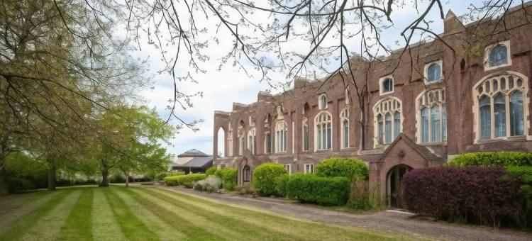 奇格威尔摄政王子酒店，贝斯特韦斯特品质精选(London Chigwell Prince Regent Hotel, BW Signature Collection)图片