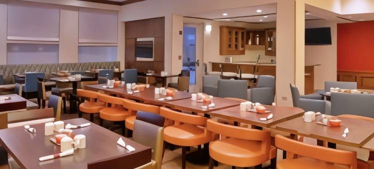 芝加哥中途机场希尔顿花园酒店(Hilton Garden Inn Chicago/Midway Airport)图片