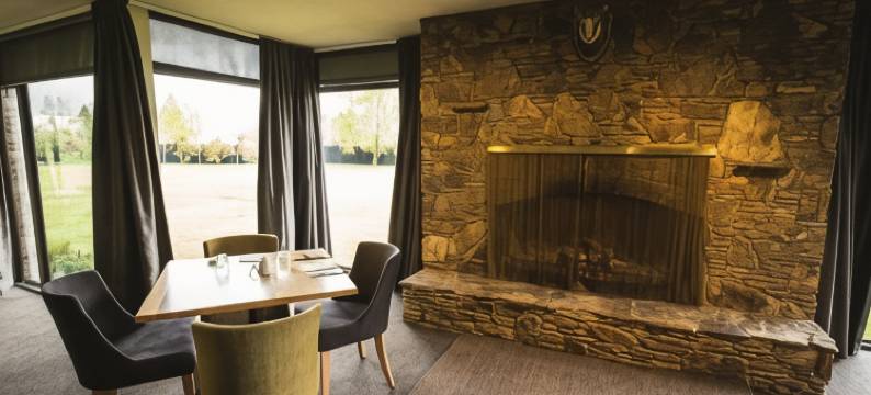 卓越麦肯齐乡村酒店 - 特威泽尔(Distinction Mackenzie Country Hotel)图片