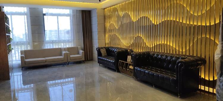 智尚酒店(嵩明杨林大学城店)图片
