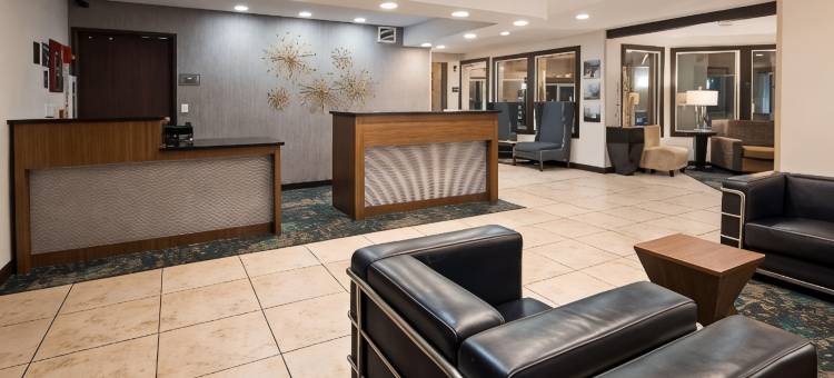 莫米托莱多美吟酒店(Baymont by Wyndham Maumee Toledo)图片