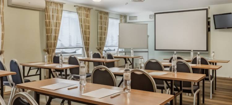 千里马斯拉维亚酒店(Maxima Slavia Hotel)图片