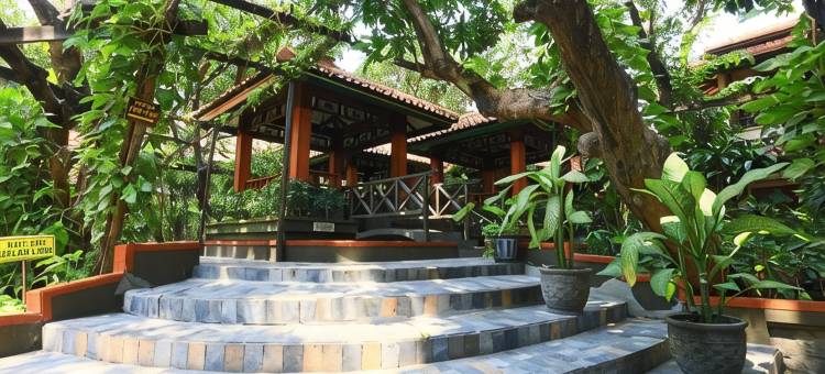 格列希克 1 号撒普塔纳瓦度假村(Sapta Nawa Resort 1 Gresik)图片