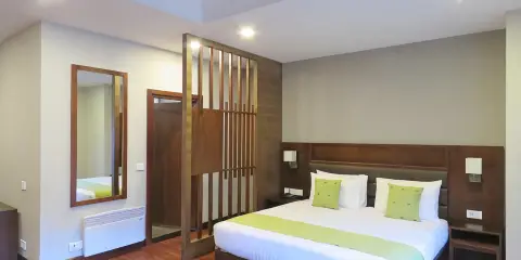 廷布城市酒店