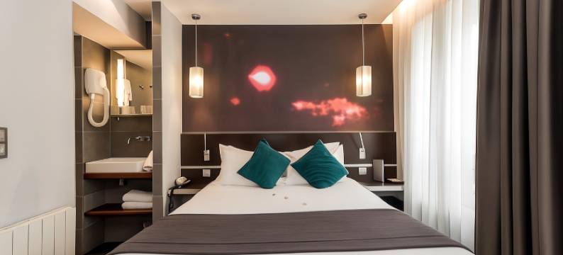 巴黎卢米埃尔蒙马特酒店(Hôtel Lumières Montmartre Paris)图片