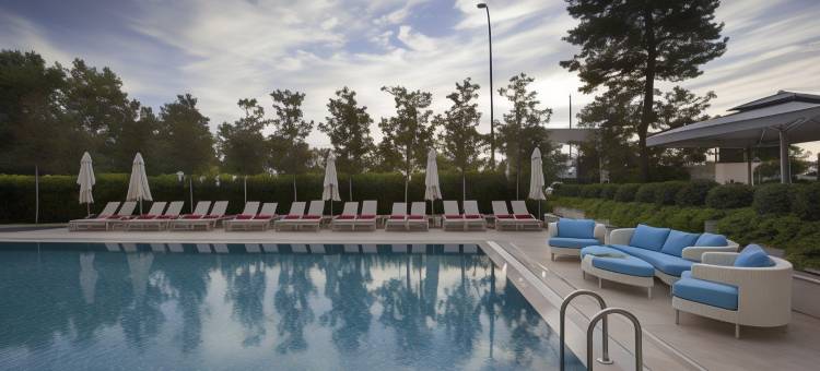 伊斯坦布尔温德姆卡拉墨斯海滨大酒店(Wyndham Grand Istanbul Kalamış Marina Hotel)图片