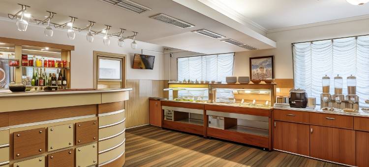千里马斯拉维亚酒店(Maxima Slavia Hotel)图片