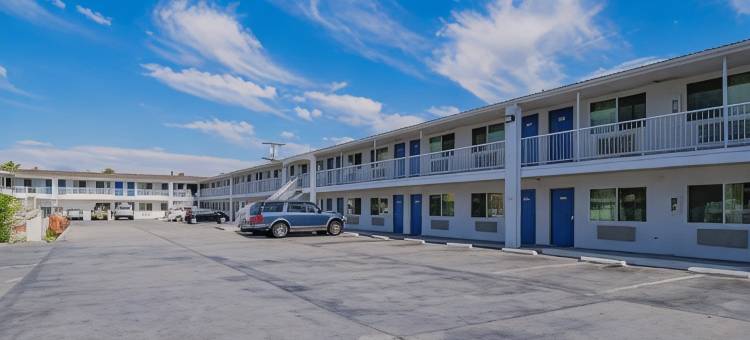 加利福尼亚市中心圣贝纳迪诺 6 号汽车旅馆(Motel 6 San Bernardino, CA - Downtown)图片