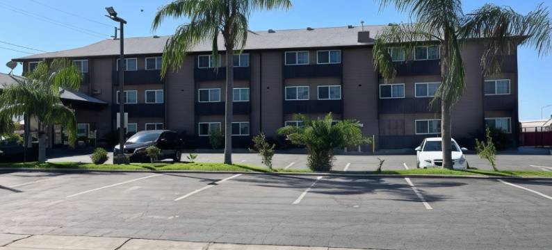 加利福尼亚州德拉诺 6 号开放式公寓套房酒店(Studio 6 Suites Delano, CA)图片