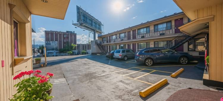 百老汇旅馆(Broadway Inn Portland Downtown)图片