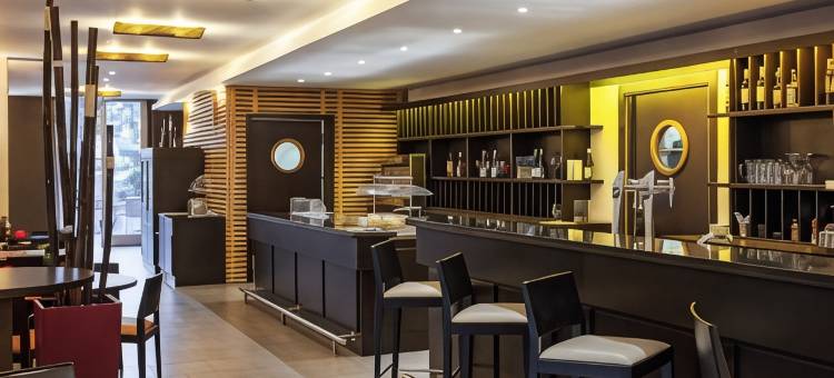宜必思巴塞罗那莫林斯-德尔雷伊酒店(Ibis Barcelona Molins de Rei)图片