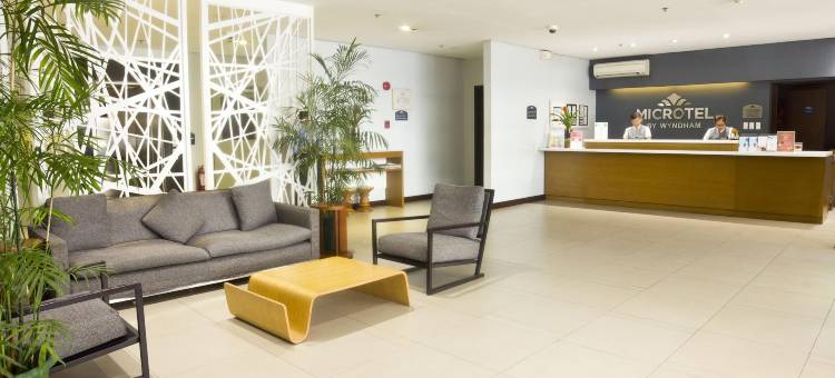 奎松卫城麦客达温德姆酒店(Microtel by Wyndham Acropolis)图片