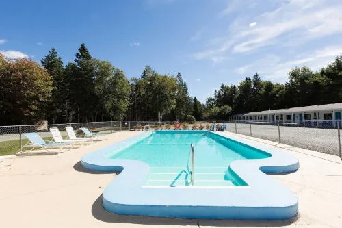 3BedroomApt Pool CampFire PlayArea - Apartment