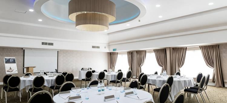 纽卡斯尔乔治华盛顿美居高尔夫水疗酒店(Mercure Newcastle George Washington Hotel Golf & Spa)图片