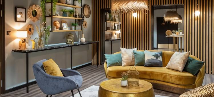 永河畔拉罗什中心美居酒店(Hôtel Mercure la Roche-Sur-Yon Centre)图片