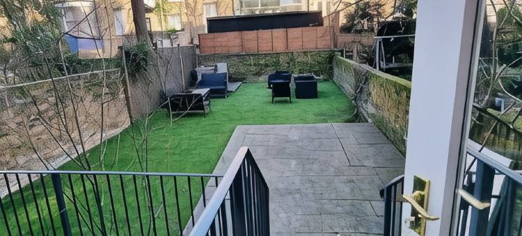 牛津花园城市停留公寓(Oxford Gardens Apartments)图片