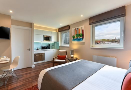 Fraser Place Canary Wharf Hotel Overview