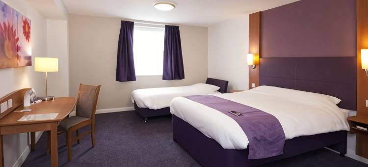 埃普瑟姆城中心普瑞米尔酒店(Premier Inn Epsom Central)图片
