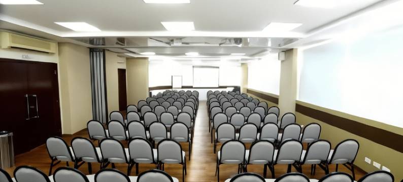 金蓝酒店(Golden Blue Hotel)图片