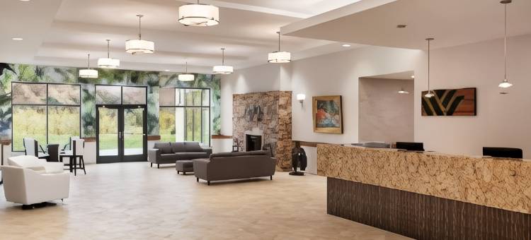 州立学院温德姆花园酒店(Wyndham Garden State College)图片