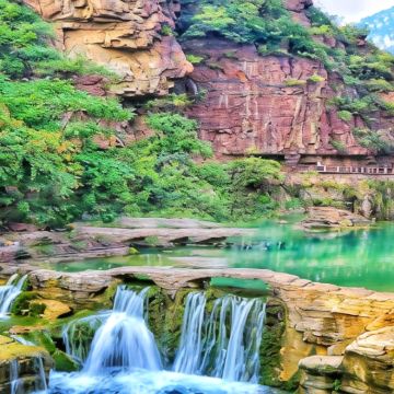 河南郑州+洛阳+云台山+开封+老君山+少林寺+红旗渠+万仙山13日12晚跟团游