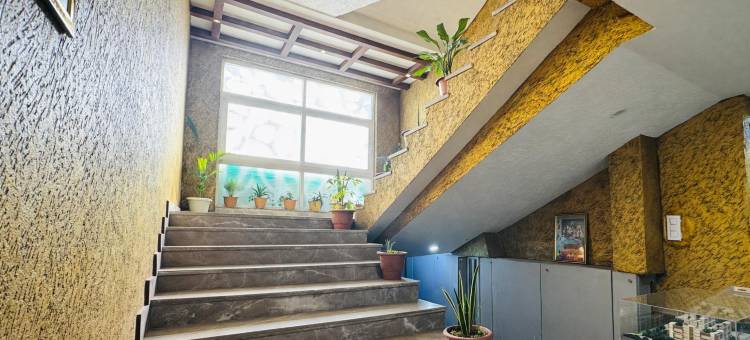 Hotel Shree Sadhna - Vrindavan Chhatikara Road图片