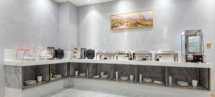 维也纳酒店(鄂州滨江吾悦广场店)图片