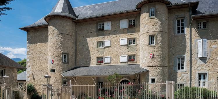 柴勒斯伯爵城堡酒店(Château des Comtes de Challes)图片