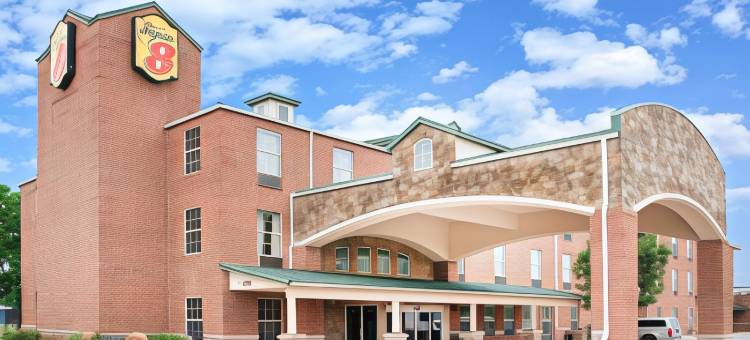 Super 8 by Wyndham Tulsa图片