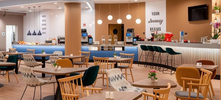 布达佩斯市中心希尔顿欢朋酒店(Hampton by Hilton Budapest City Centre)图片