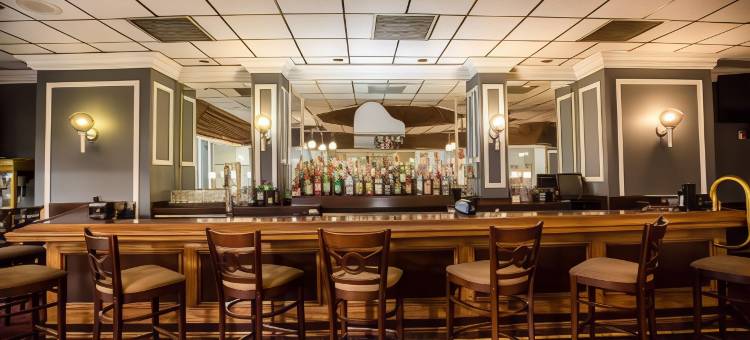 杰克逊维尔华美达酒店及会议中心(Ramada by Wyndham Jacksonville Hotel & Conference Center)图片