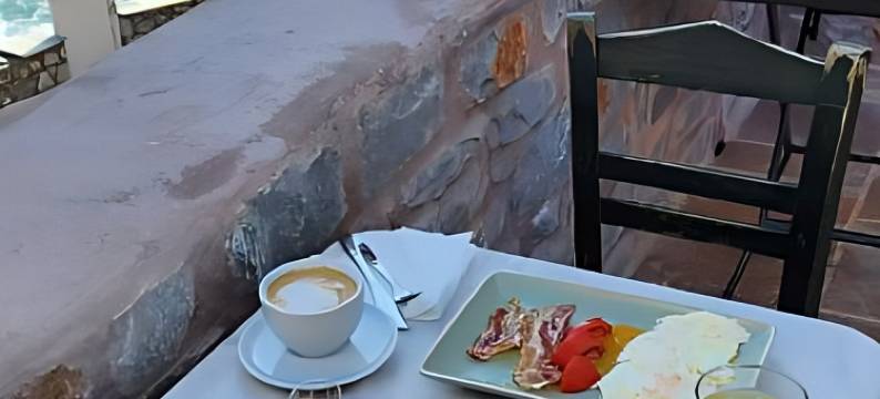 阿拉皮斯客房及套房(Arapis Rooms & Suites)图片