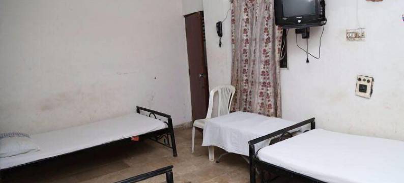 阿乔德里酒店(Al Chaudhary Hotel)图片