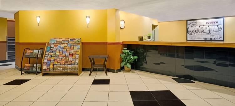 丹佛-斯泰普尔顿温德姆速8酒店(Super 8 by Wyndham Denver Stapleton)图片