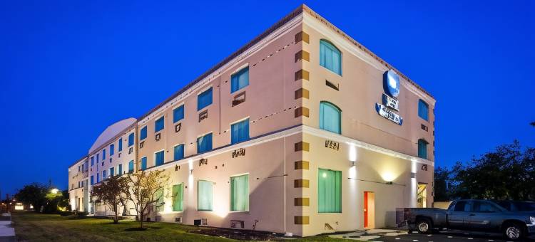 克利夫兰机场贝斯特韦斯特套房酒店(Best Western Airport Inn  Suites Cleveland)图片