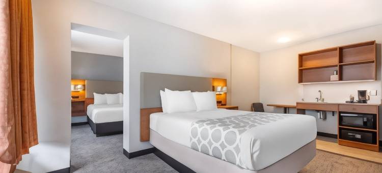 Suburban 开间布兰森大道(Suburban Studios Branson on the Strip)图片