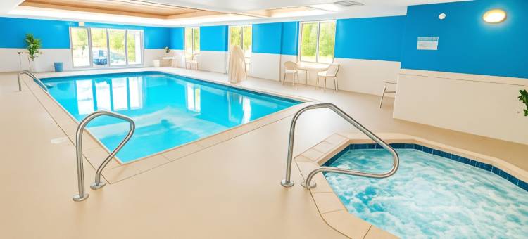 日内瓦西芝加哥舒适套房酒店(Comfort Inn & Suites Geneva- West Chicago)图片