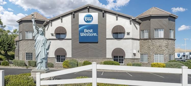 自由贝斯特韦斯特酒店(Best Western Liberty Inn)图片