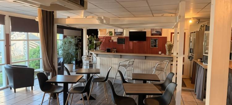 莱斯卡尔快捷酒店(Brit Hotel Essentiel Pau Lescar)图片