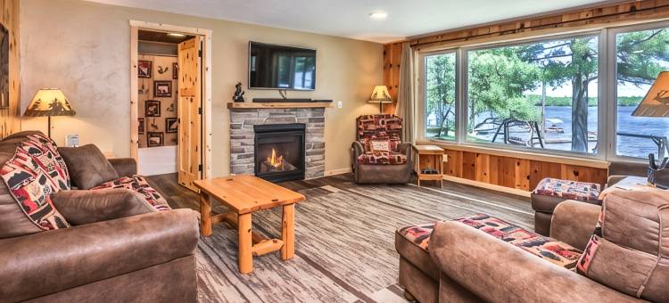 Cedar Lodge: Lakefront Cabin - Wi-Fi, Free Firewood, Generator, No Cleaning Fee!图片