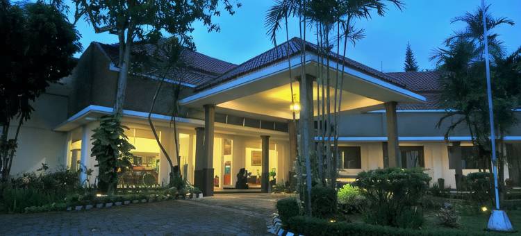 坎蒂萨里酒店及餐厅(Candisari Hotel & Resto)图片