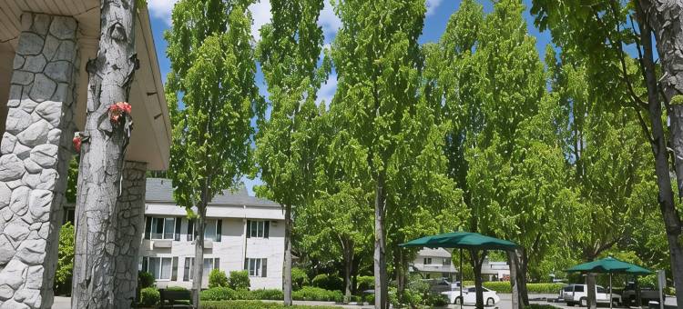 科达伦美吟酒店(Baymont by Wyndham Coeur d'Alene)图片