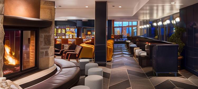 费尔蒙特特雷布兰特酒店(Fairmont Tremblant)图片