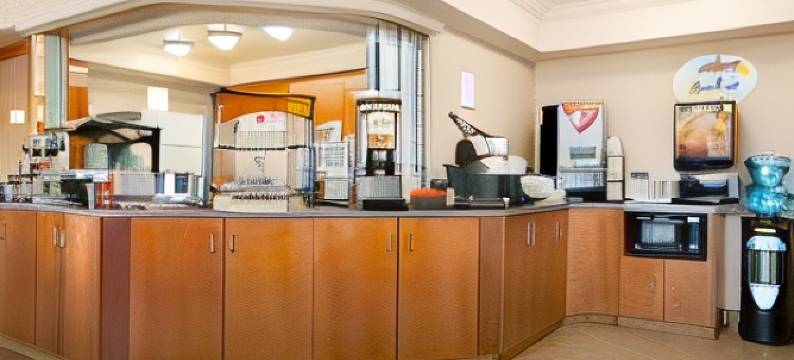 高水平速8酒店(Super 8 by Wyndham High Level AB)图片