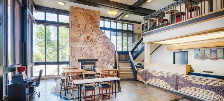 米苏拉红狮套房酒店(Red Lion Inn & Suites Missoula)图片