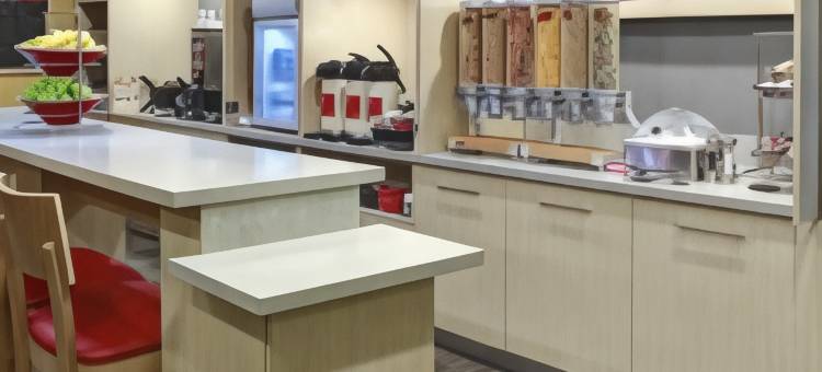 弗雷斯诺万豪TownePlace酒店(TownePlace Suites Fresno)图片