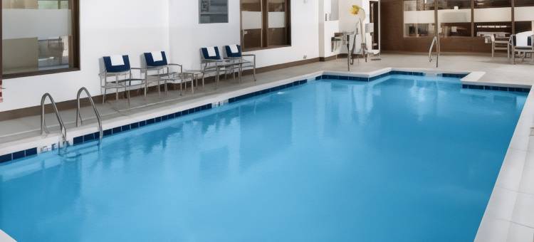 希尔顿欢朋套房酒店-福尔斯彻奇(Hampton Inn & Suites by Hilton Falls Church)图片