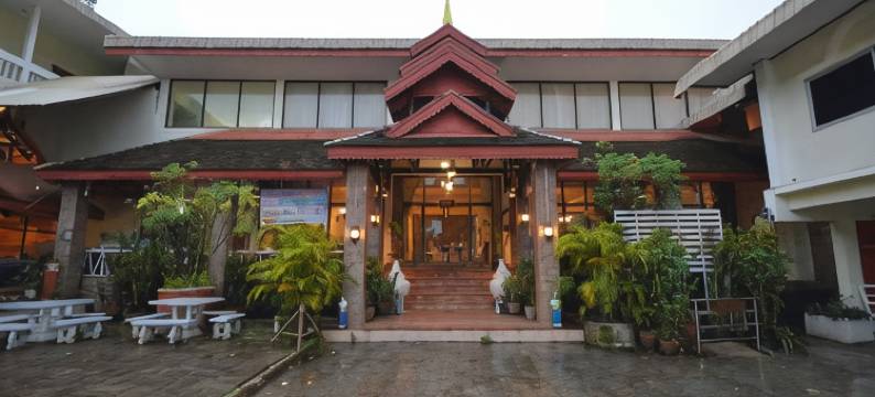 皮亚波恩山乐园酒店(Piyaporn Hill Paradise Hotel)图片