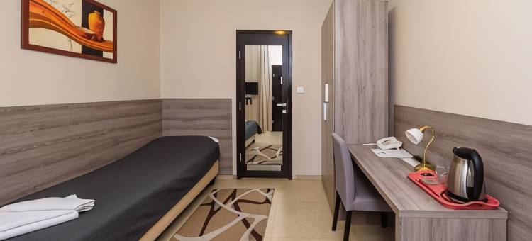 泽尼特加尼酒店(Garni Hotel Zenit)图片